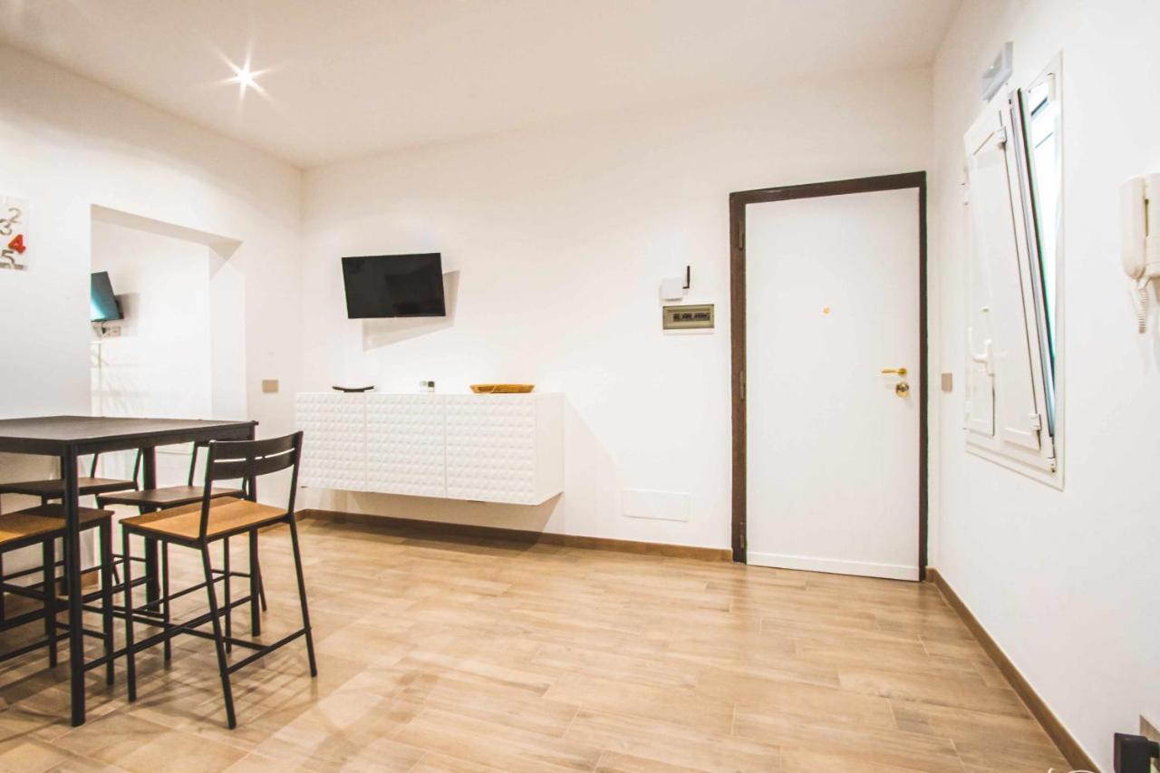 Katt Sea Apartment Bari Buitenkant foto