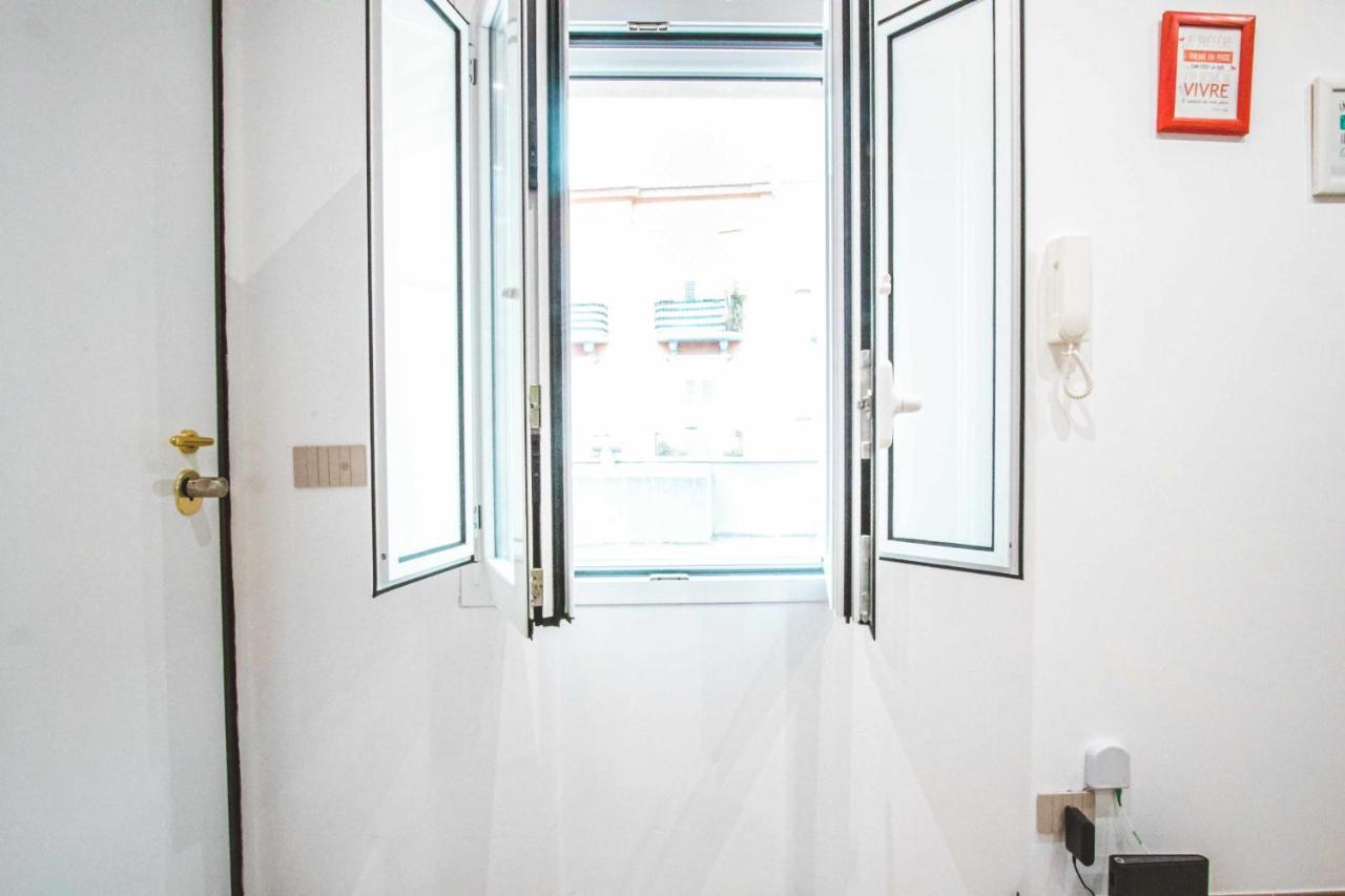 Katt Sea Apartment Bari Buitenkant foto